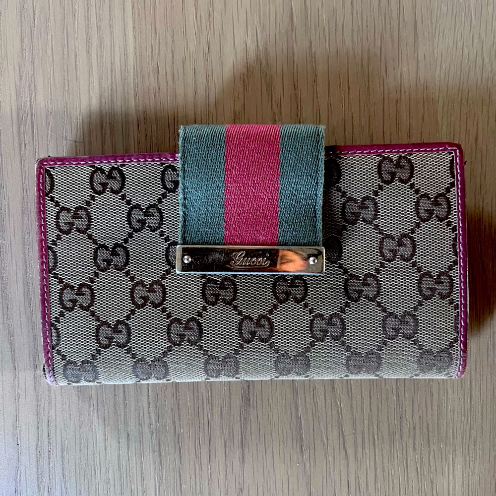 Gucci long wallet